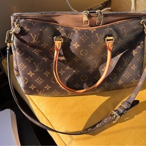 Handbags Louis Vuitton Havane Monogram Canvas Pallas Bag LIKE NEW